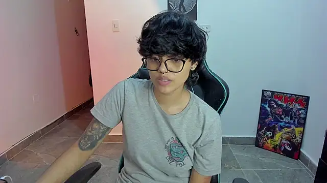 Snapshot of gooddess_isis chatting on February 19, 2025, 2:12 am gooddess isis online show from February 19, 2025, 2:12 am