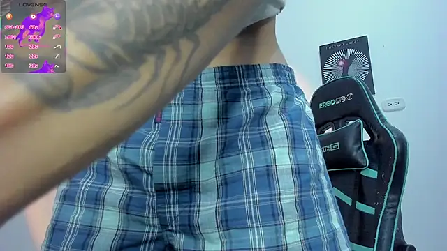 Snapshot of gooddess_isis chatting on February 22, 2025, 12:27 am gooddess isis online show from February 22, 2025, 12:27 am