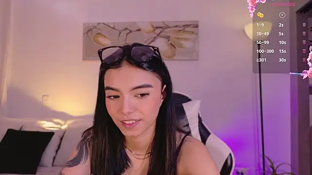 AnabelWolf online show from February 16, 2026, 4:05 pm