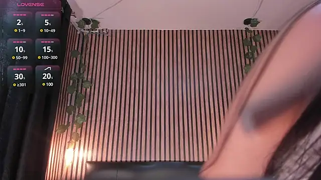 Victoria Ponce1 online show from March 12, 2025, 9:35 pm