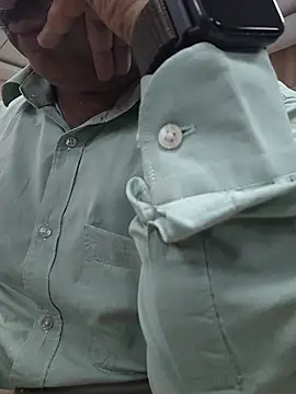 samee00721 online show from April 10, 2026, 9:16 am