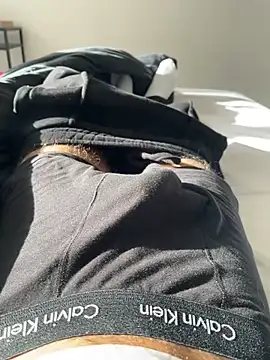 alixbg33 online show from December 9, 2024, 11:47 am