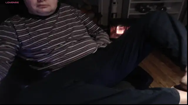 mancreeed online show from March 29, 2026, 7:59 pm