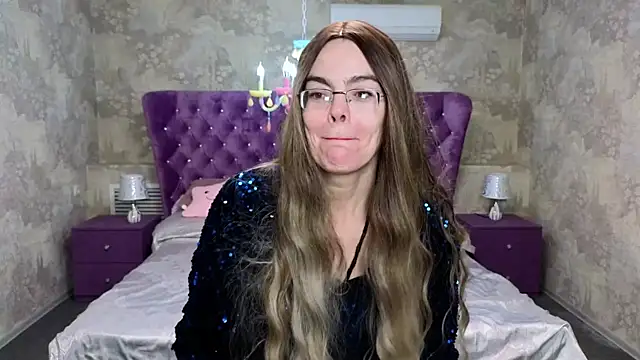 Snapshot of Rose_Noir chatting on December 13, 2024, 7:25 am Rose Noir online show from December 13, 2024, 7:25 am