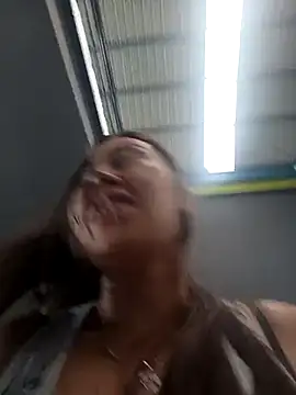 LIZ-06  online show from March 12, 2025, 12:57 pm