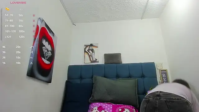 Hellen starx online show from November 14, 2025, 1:04 pm