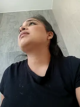 AdeleGray online show from September 24, 2025, 12:22 pm