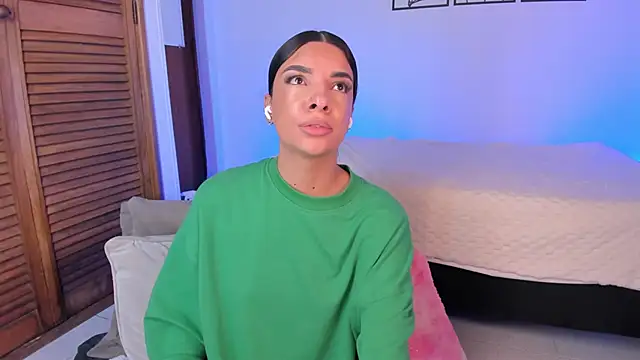 777AylinZ online show from October 5, 2025, 10:17 am