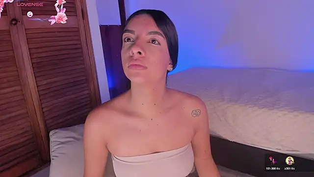 777AylinZ online show from October 18, 2025, 12:18 pm