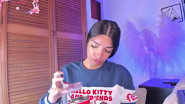 777AylinZ online show from September 30, 2025, 9:26 am