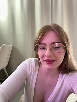 Snapshot of CaseyCumFace chatting on February 24, 2025, 11:09 pm CaseyCumFace online show from February 24, 2025, 11:09 pm