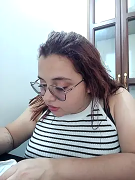 CURVY-HORNY online show from September 21, 2025, 6:46 pm