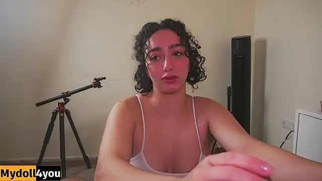 Doll4you  online show from March 3, 2025, 9:45 am