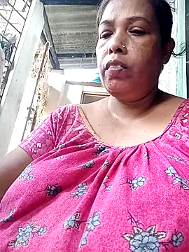 Hotty-rumi online show from September 28, 2025, 7:04 am