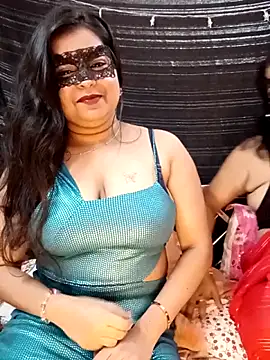 hottbabycam online show from May 31, 2026, 3:29 pm