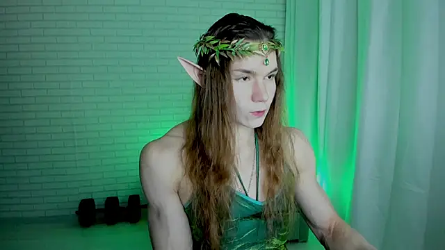 Lisa Ray online show from September 19, 2025, 2:26 am