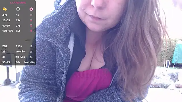 KasiaPrivat online show from February 4, 2025, 1:59 pm