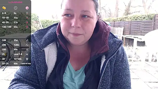 KasiaPrivat online show from March 12, 2025, 8:51 am