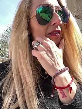 harleyejoker1 online show from March 11, 2025, 10:51 am