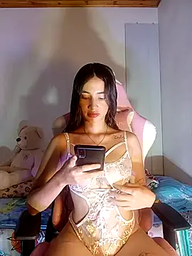 Nicol Lourdes online show from December 30, 2024, 2:08 pm