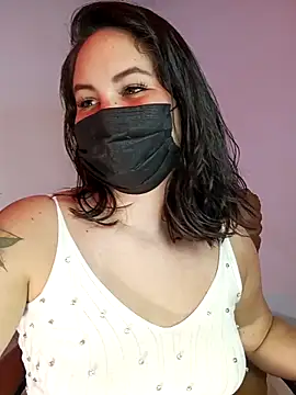 Aiunii1 online show from November 11, 2025, 2:01 pm