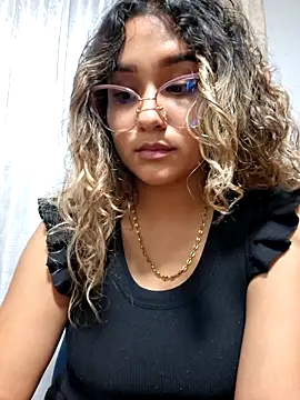 BrendaGirs online show from October 15, 2025, 2:32 am