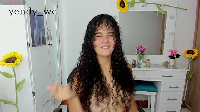 yendywc online show from February 12, 2025, 5:26 pm