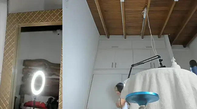 Snapshot of Lucy_carter_ chatting on February 27, 2025, 6:53 pm Lucy carter online show from February 27, 2025, 6:53 pm