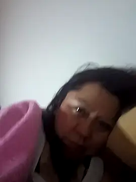 Darly Gomez online show from November 19, 2025, 10:48 am