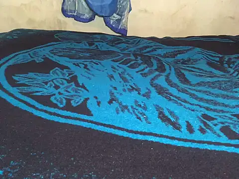 manuamador online show from February 28, 2025, 3:48 am