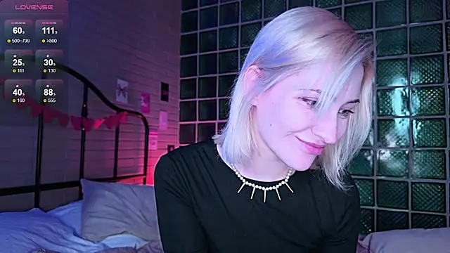 Snapshot of alexa_novak chatting on February 10, 2026, 6:01 am alexa novak online show from February 10, 2026, 6:01 am