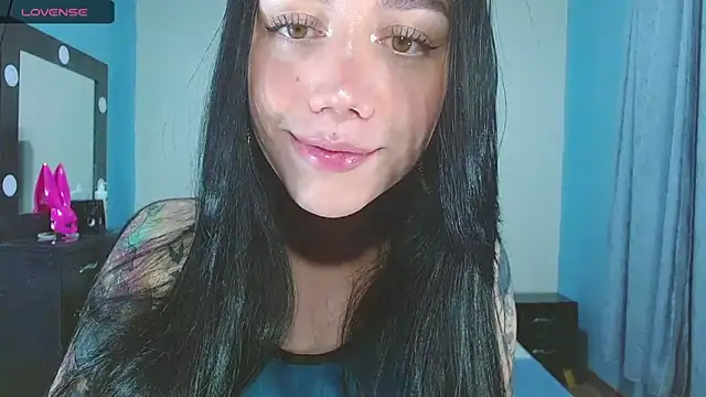 karla zambrano online show from November 20, 2025, 6:14 am