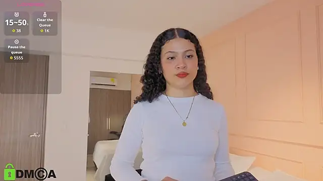 SHARONN     online show from September 11, 2025, 4:12 am