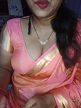 Sexy Mona Bhabhi online show from June 25, 2026, 5:51 pm