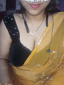 Sexy Mona Bhabhi online show from June 28, 2026, 6:14 pm