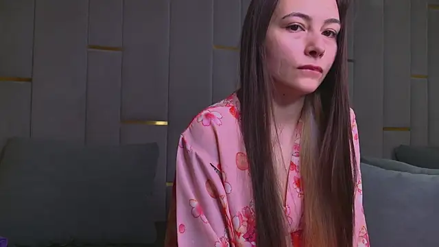 Ishtar Divine online show from March 18, 2025, 2:17 pm