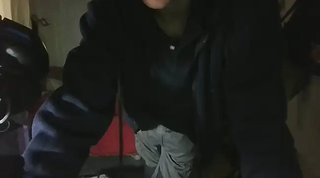 Khaizer01 online show from December 18, 2024, 12:29 pm