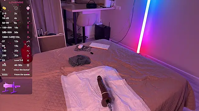 Walt Enjoy online show from October 5, 2025, 4:42 pm