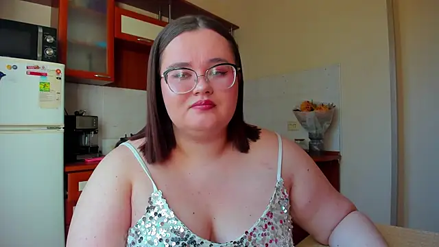 Jessica Joy online show from October 2, 2025, 7:45 am