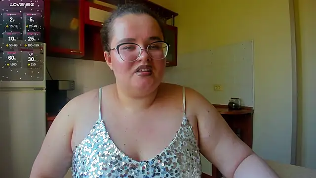 Jessica Joy online show from September 24, 2025, 9:38 am