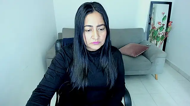 Adele Sweett online show from September 24, 2025, 10:44 am