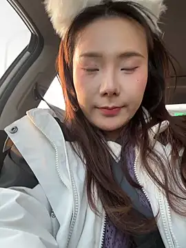 ChuChu1991 online show from December 15, 2025, 7:58 am