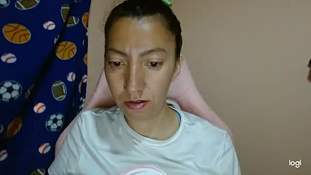 Snapshot of kaybabyhot chatting on May 22, 2026, 12:36 pm kaybabyhot online show from May 22, 2026, 12:36 pm