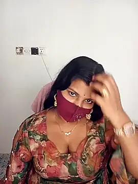 Hot-Angel  online show from November 8, 2025, 4:05 am