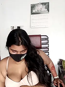 Hot-Angel  online show from April 21, 2026, 1:42 am