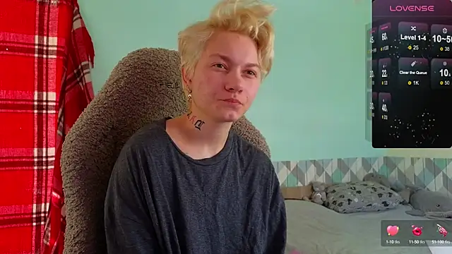 esajukyy online show from February 26, 2025, 5:57 am