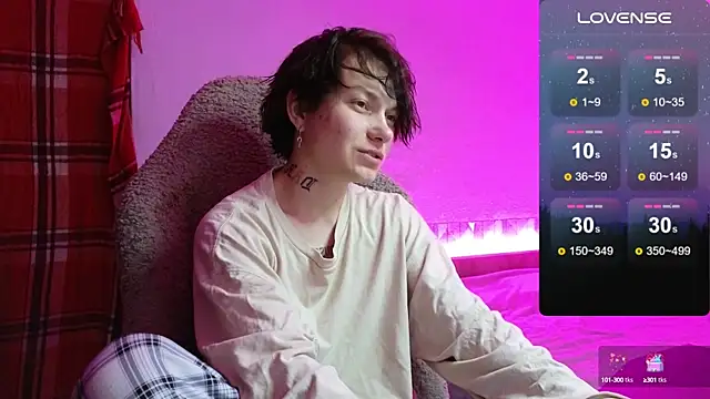 esajukyy online show from September 23, 2025, 1:18 pm