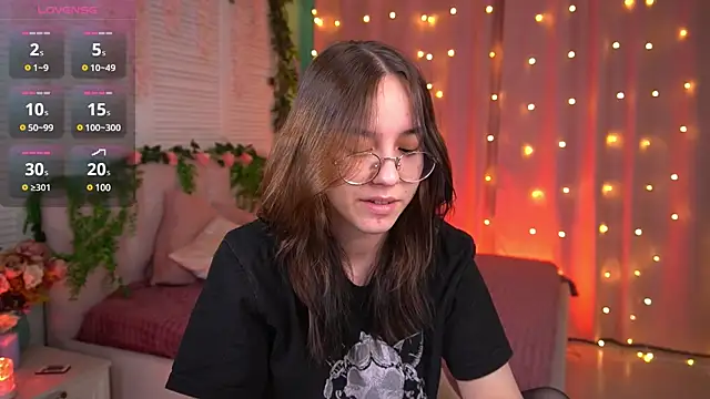 AmeliaMead online show from February 17, 2025, 9:24 am