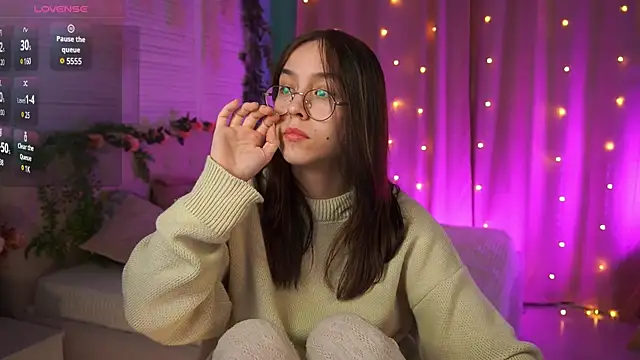 AmeliaMead online show from February 27, 2025, 8:56 am