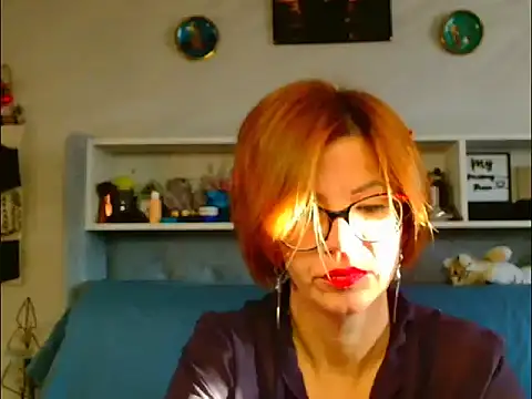 Natali3855 online show from September 26, 2025, 4:19 am